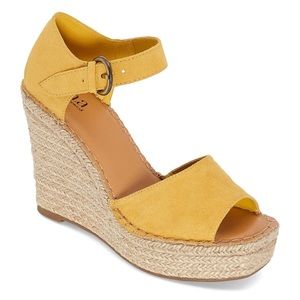 A.N.A Wedge Sandal Size 8.5 New In Box